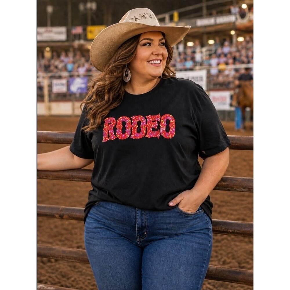 Rodeo Quincy T Shirt Top Women 2X Black Embroidered Floral rodeo Short Sleeves